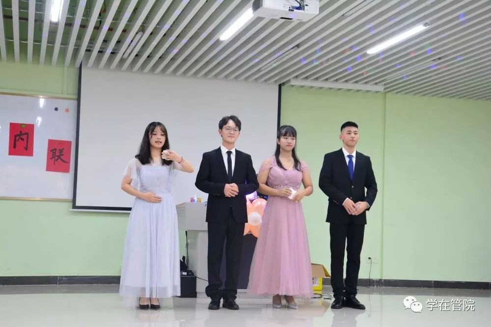 哇~快来看看管理学院学生会发生了什么有趣的事情~